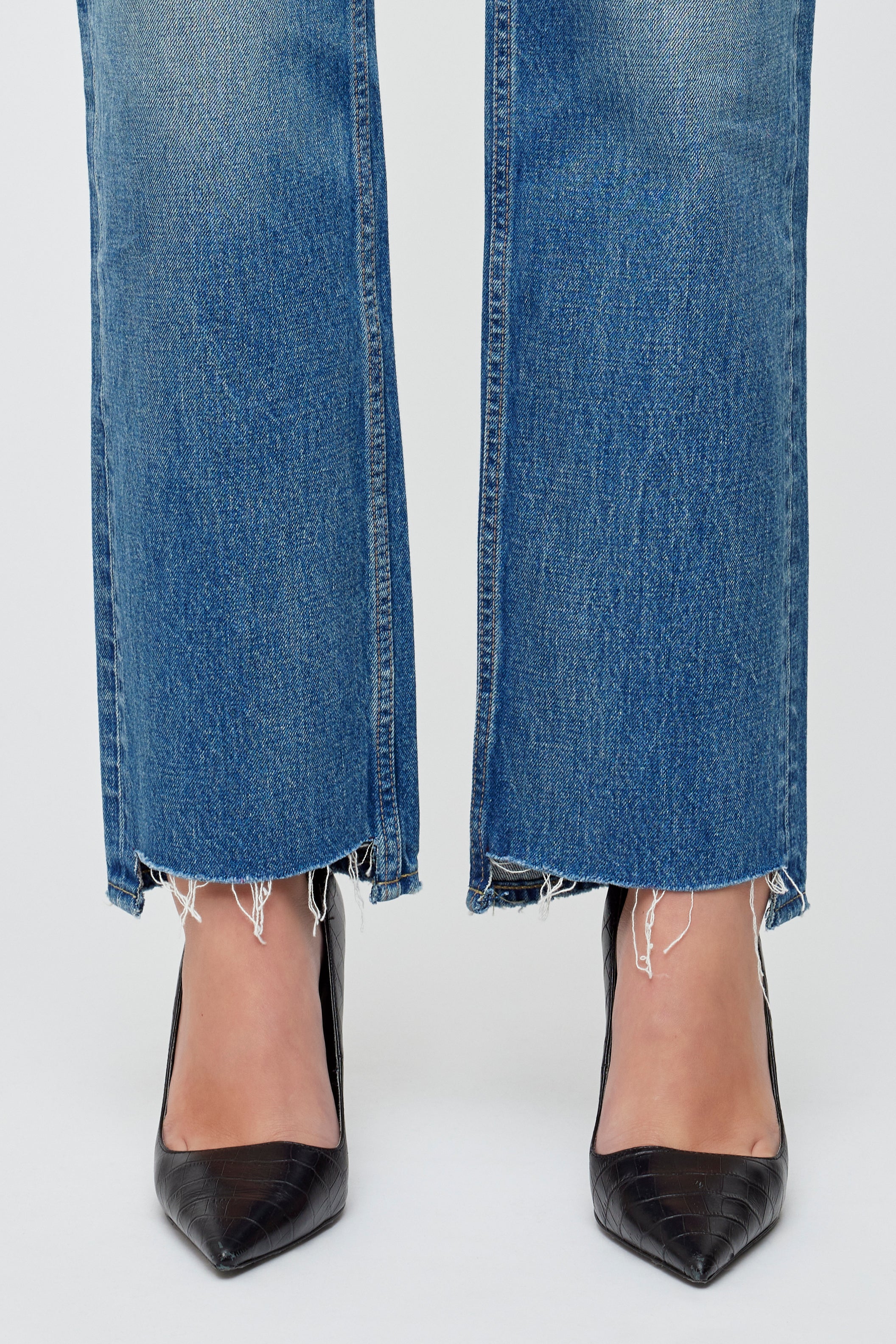 540ISC11-8140 - Image 6